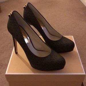 MICHAEL Michael Kors Hamilton Pumps
